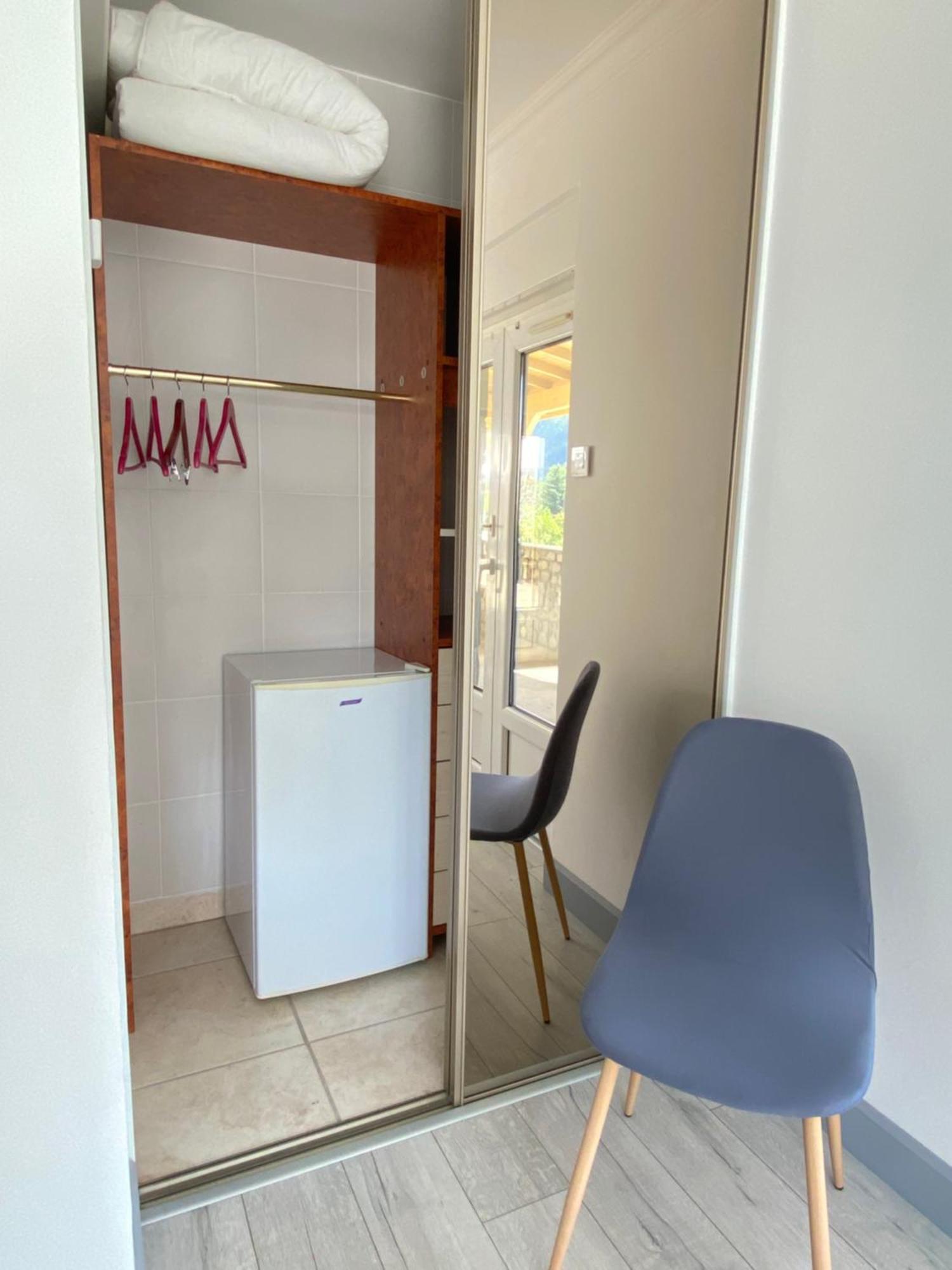 Domaine Les Buis Bed and Breakfast Saint-Fortunat-sur-Eyrieux Buitenkant foto